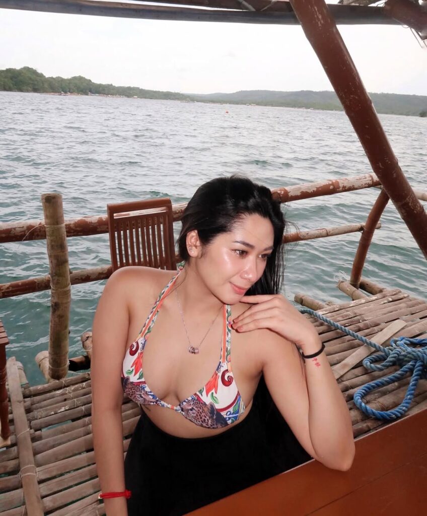 Zodiak Harian & Berita Selebgram Hot Hari Ini 